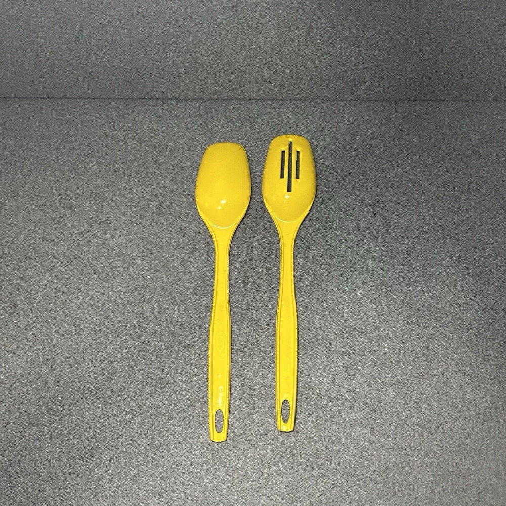 Vintage Foley Orange-Yellow Nylon Slotted & Solid‎ Serving Spoon Lot of 2 USA - Picture 4 of 5